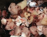 A picture of step 3 of Oil free amritsari vadi with other veggies.