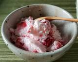 Strawberry Frozen Yoghurt recipe step 5 photo