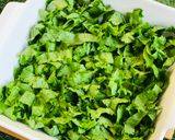 A picture of step 3 of Fattoush salad.