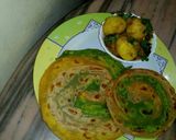 A picture of step 6 of TRIANGA LUCHHA PARATHA and aloo curri.