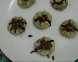 A picture of step 4 of Chocolate oreo momos.