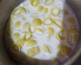 A picture of step 2 of Meetha Pasta.