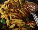 A picture of step 5 of Honey Chili Potato.