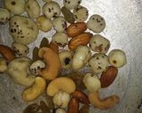 A picture of step 2 of Shahi bottle gourd korma.