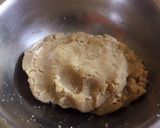 કેસર નાનખટાઈ (Kesar Nankhatai in Gujarati) રેસીપી સ્ટેપ2ફોટો