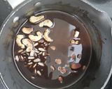 A picture of step 2 of Vegan chocolate.