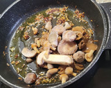 Foto del paso 5 de la receta: Guiso de pollo con setas