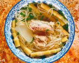 Hình bước làm 3 của món Bún sườn heo măng le