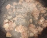 Foto del paso 3 de la receta: Merluza con coquinas en salsa verde