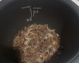 รูปขั้นตอนการทำที่ 2 ของ ข้าวหน้าเนื้อเทอร์ ไข่ออนเซ็น #หม้อไฟฟ้า #ทำง่ายๆ