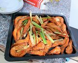 Hình bước làm 3 của món Tôm sú bỏ lò