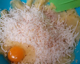 Foto langkah ke 3 dari resep Pastel Tutup Klasik Panggang.