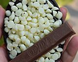 A picture of step 8 of Chocolate Easter egg.