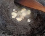 Foto langkah ke 2 dari resep Tumis tofu dan sayur.