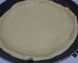 Foto langkah ke 7 dari resep Pizza sosis mozzarella.