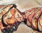Foto del paso 5 de la receta: Abanicos de berenjena al horno con tomate y queso