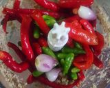 Foto langkah ke 2 dari resep Sambal Hitam/Sambel Ireng untuk Bebek Madura.