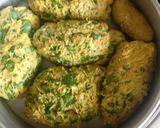 A picture of step 4 of Spinach Zucchini Muthia.