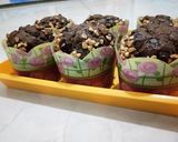 Foto langkah ke 5 dari resep Chocolate Custard Muffin ala Dan Lepard.