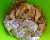 Foto langkah ke 1 dari resep Udang crispy Saus Asam Manis (menggunakan Nanas).