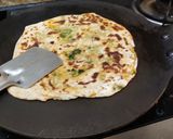 A picture of step 5 of Methi Paratha.