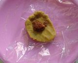 Foto langkah ke 2 dari resep Gandasturi isi gula merah.
