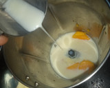 மேங்கோ ஷேக் ரெசிபி ஸ்டேப் 2 புகைப்படம்