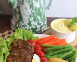 Foto langkah ke 5 dari resep Selat Solo versi beef patty.