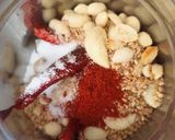 A picture of step 2 of Multipurpose Dry Garlic and Peanuts Chutney.