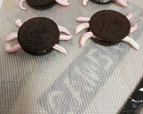 Foto del paso 2 de la receta: Galletitas Halloween: arañas glaseadas 🕷️🕸️😲