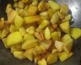 A picture of step 2 of Dry potato.