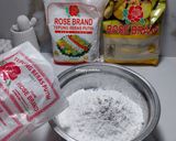 Foto langkah ke 2 dari resep Kue Putu Bambu (Dengan Cetakan Daun Pisang).