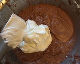 Ír krémlikőrös torta kávés piskótával recept fázis 4 fotója