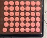 Áfonyás macaron recept fázis 5 fotója