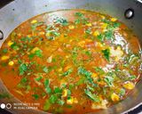 A picture of step 4 of Maggi masala khichdi.