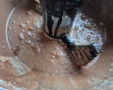 Une image de l'étape 1 de Entremets trois chocolats croustillant praliné.