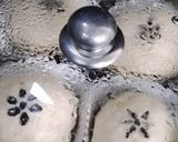 Foto langkah ke 7 dari resep Bakpao Isi Tausa Hitam.