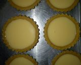 Foto langkah ke 4 dari resep Pie Susu Renyah.