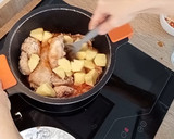Foto del paso 2 de la receta: Guiso de pollo con alcachofas