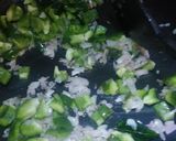 A picture of step 2 of Soya chunks fry.
