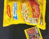 मैगी डबल मसाला देशी नूडल्स (maggi double masala desi noodles recipe in Hindi) रेसिपी चरण 1 फोटो
