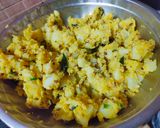 A picture of step 3 of Bombay Vada Pav.