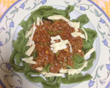 Foto del paso 5 de la receta: Pappardelle de Espinaca Con Salsa Roja!