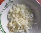 Foto del paso 2 de la receta Guiso de patatas con calamar, alcachofas y habitas tiernas