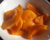 A picture of step 1 of Pineapple jam😁.