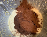Foto del paso 6 de la receta: Bizcocho de chocolate para el cumple 101 de La Bis 👶🏼👵🏼