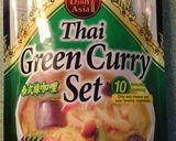 Hình bước làm 2 của món Cà ri xanh Thái Lan (Thai Green Curry with Chicken)