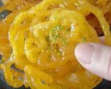 عکس مرحله 4 از دستور زولبیای ترد و خوشمزه رویایی 😊