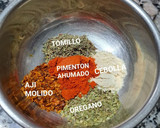 Foto del paso 2 de la receta: Palitos de muzzarella a las finas hierbas