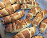 Foto del paso 5 de la receta Panecillos ''medialunas'' con frankfurt (salchichas)